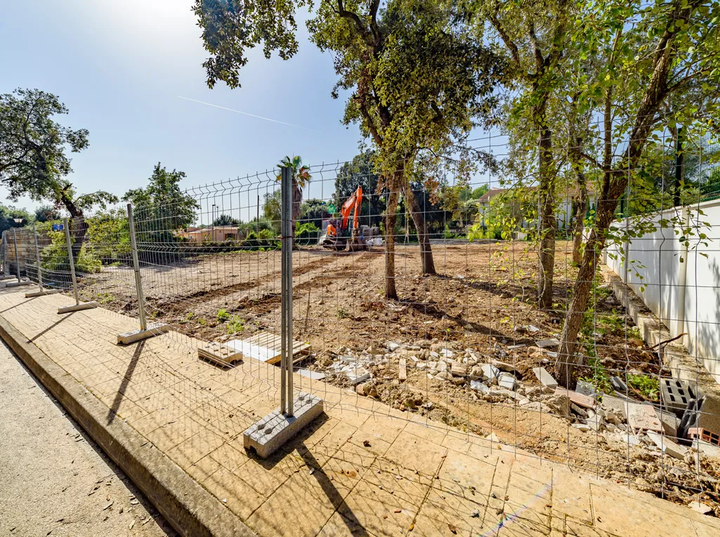 Building plot with project and license for sale near Pollensa-4