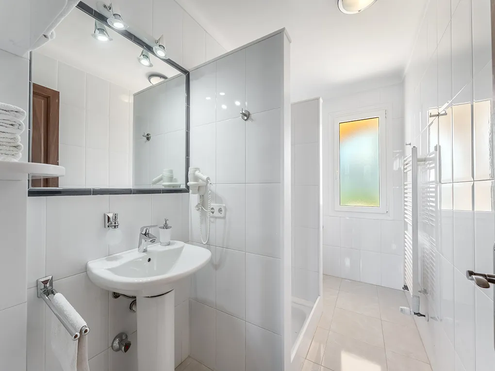 Mediterrane villa op een rustige locatie met uitzicht op zee-14