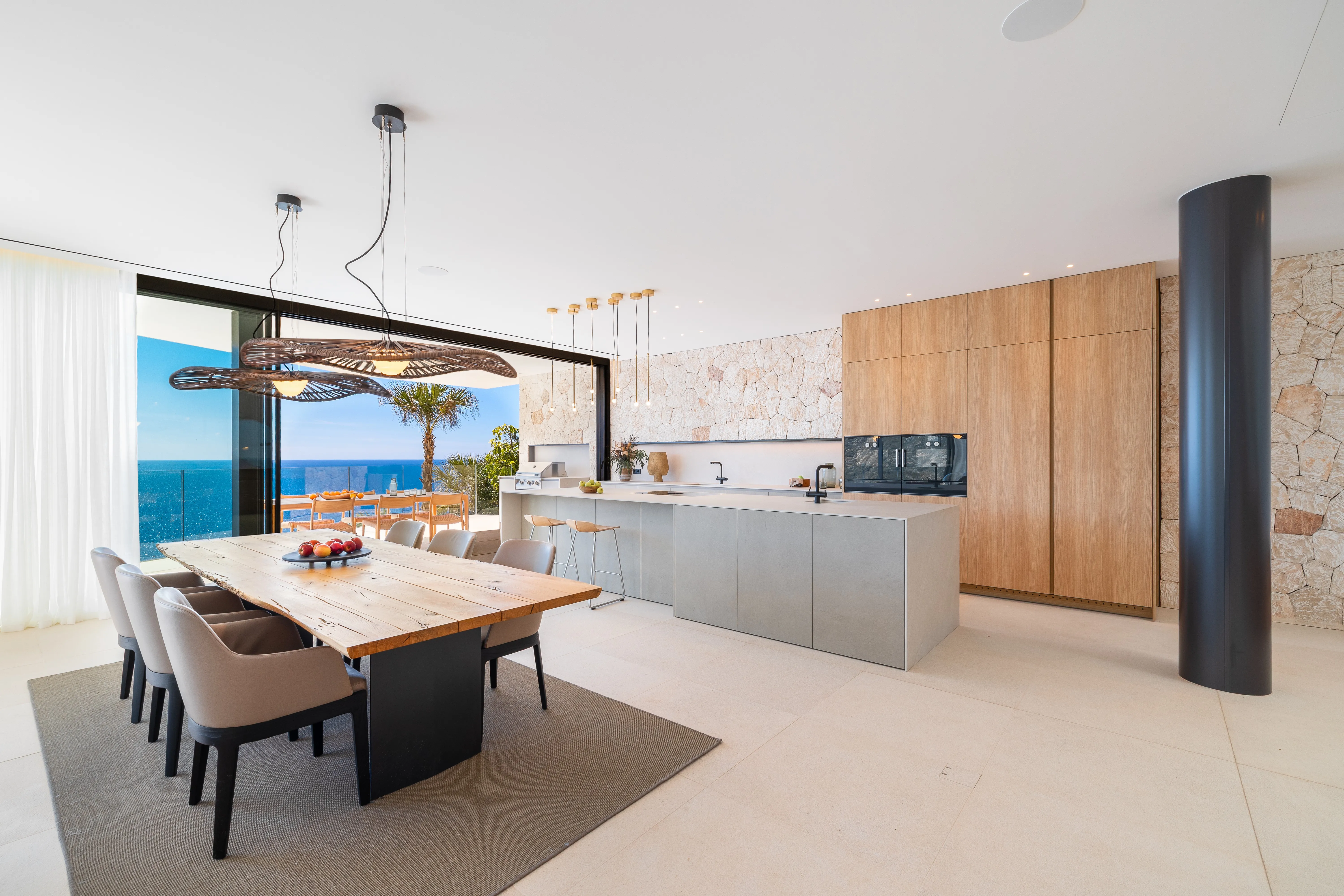 Designer villa in first sea line!-4