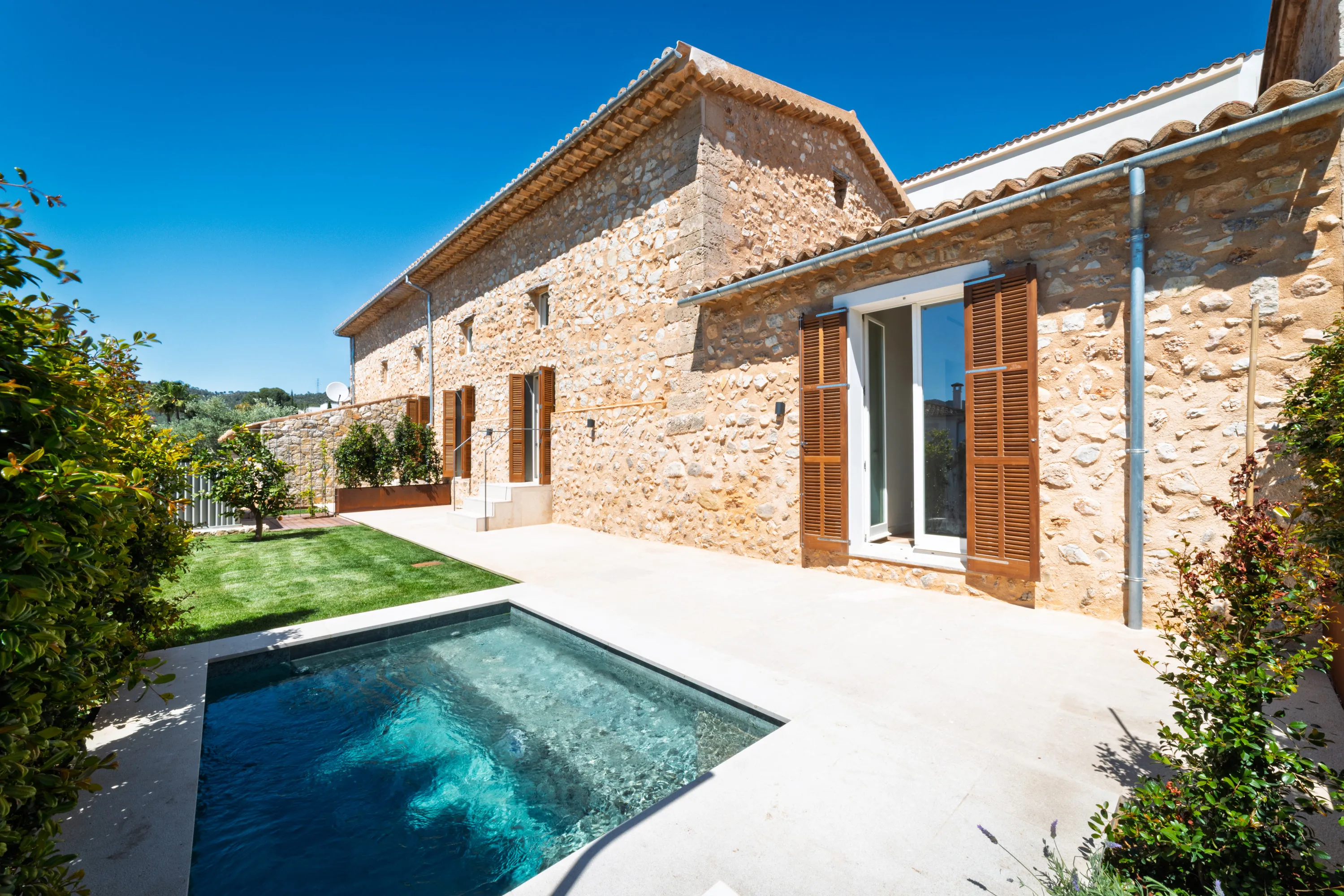 Esclusivo appartamento esposto a ovest con piscina privata nella storica Possessione di Maiorca Son Xigala-1