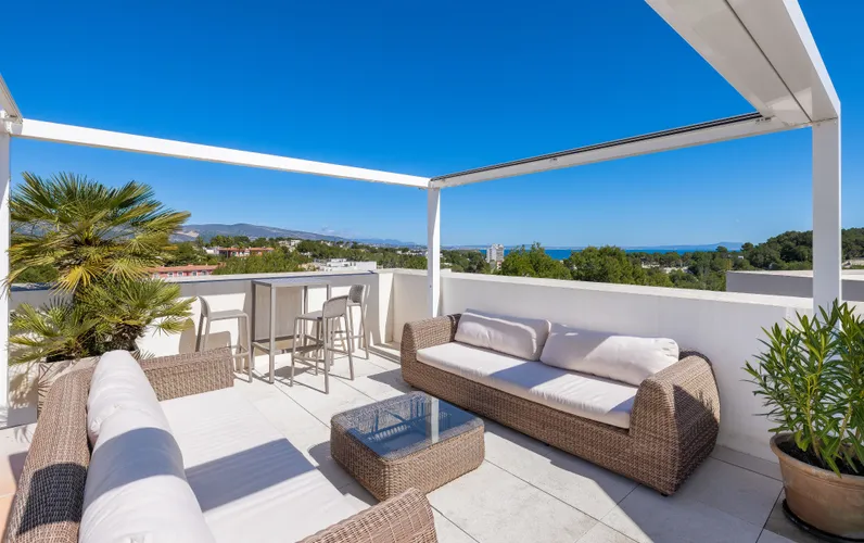 Penthouse med havudsigt, tagterrasse og udsigt til Palmas katedral