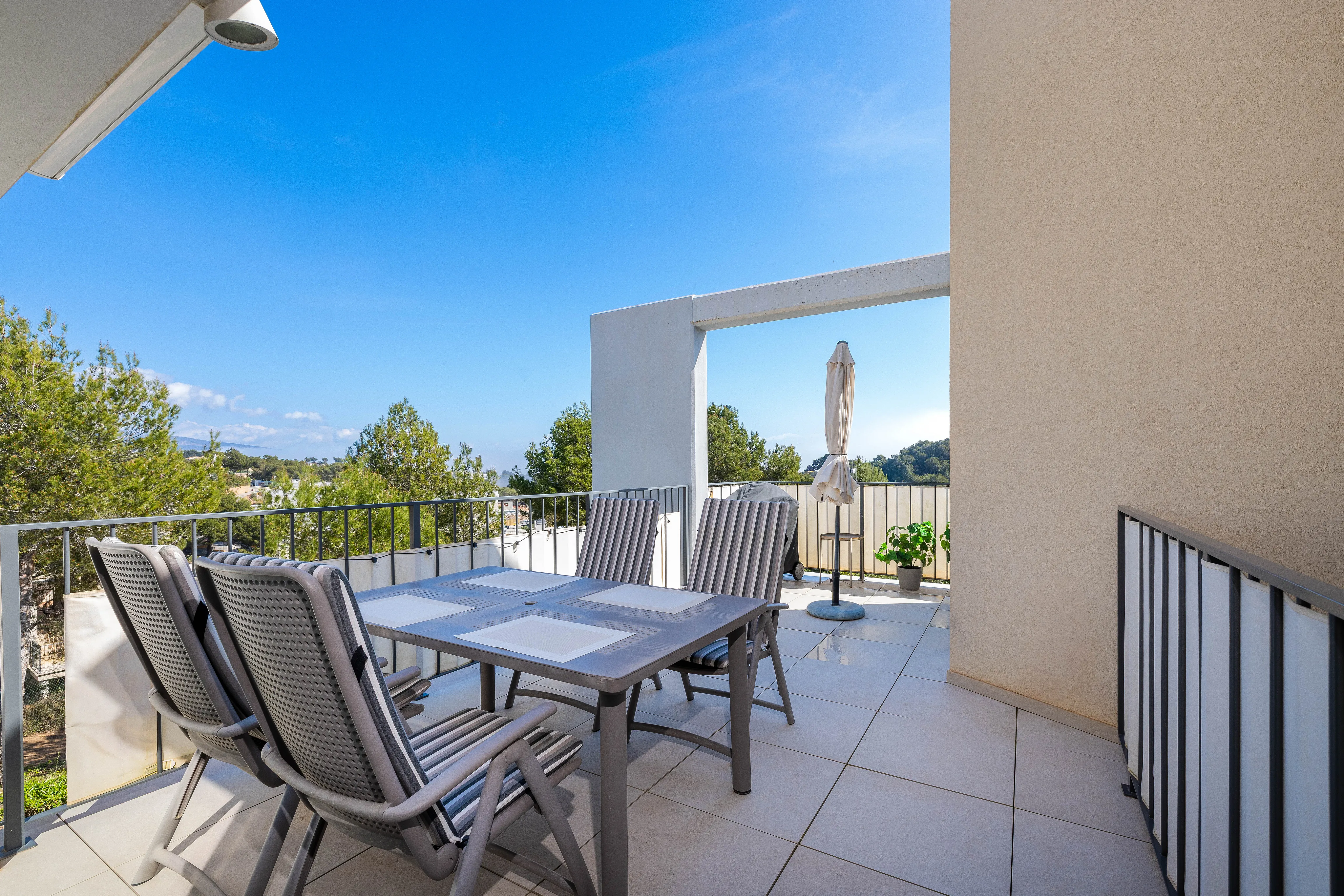 Penthouse med havudsigt, tagterrasse og udsigt til Palmas katedral-6