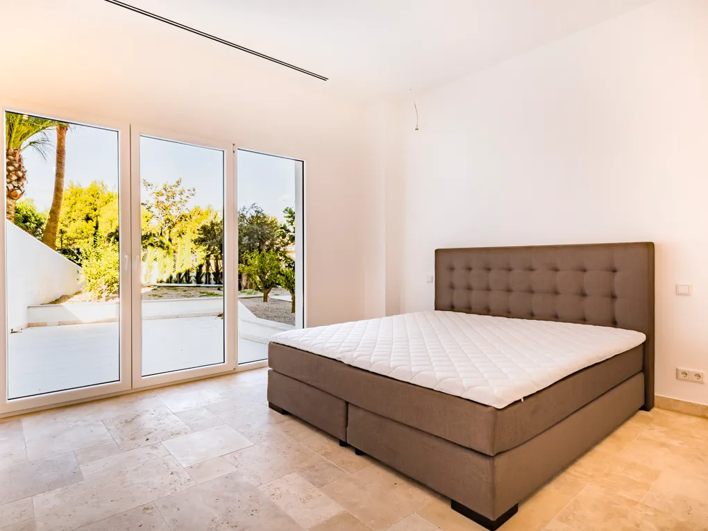 Familienvilla in Bestlage in Santa Ponsa-9