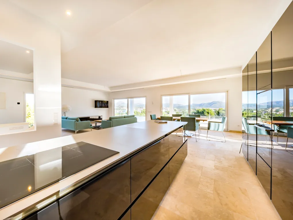 Familjebostad med toppläge i Santa Ponsa-4