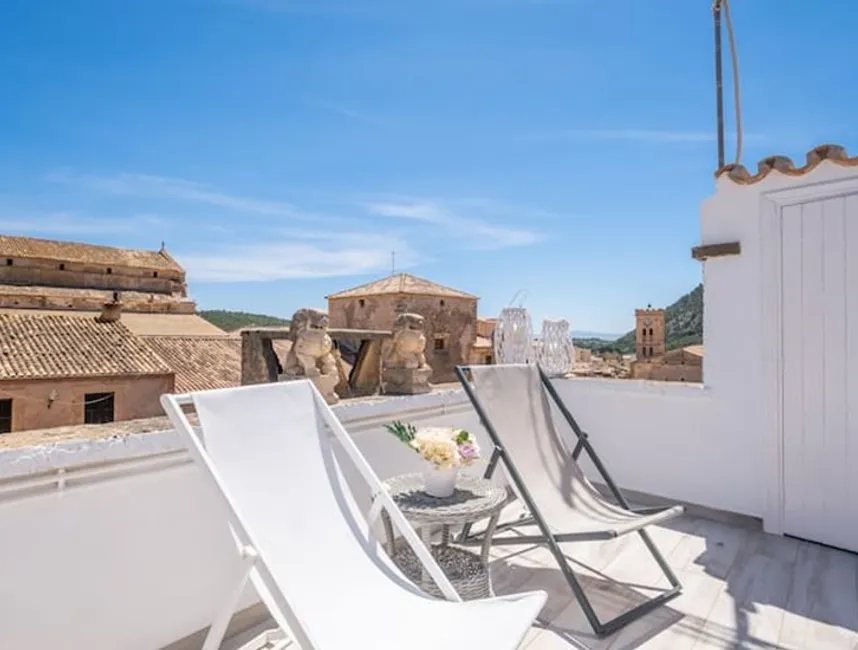 "CASA MARIA'. Verhuur op lange termijn. Pollensa-24