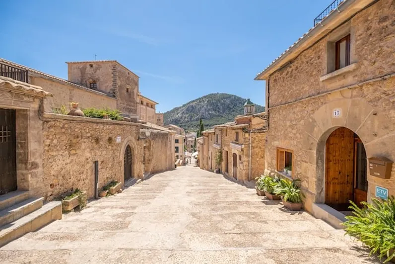 "CASA MARIA. Affitto a lungo termine. Pollensa