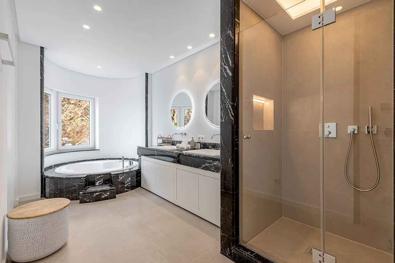 Spectacularly located seafront villa-22