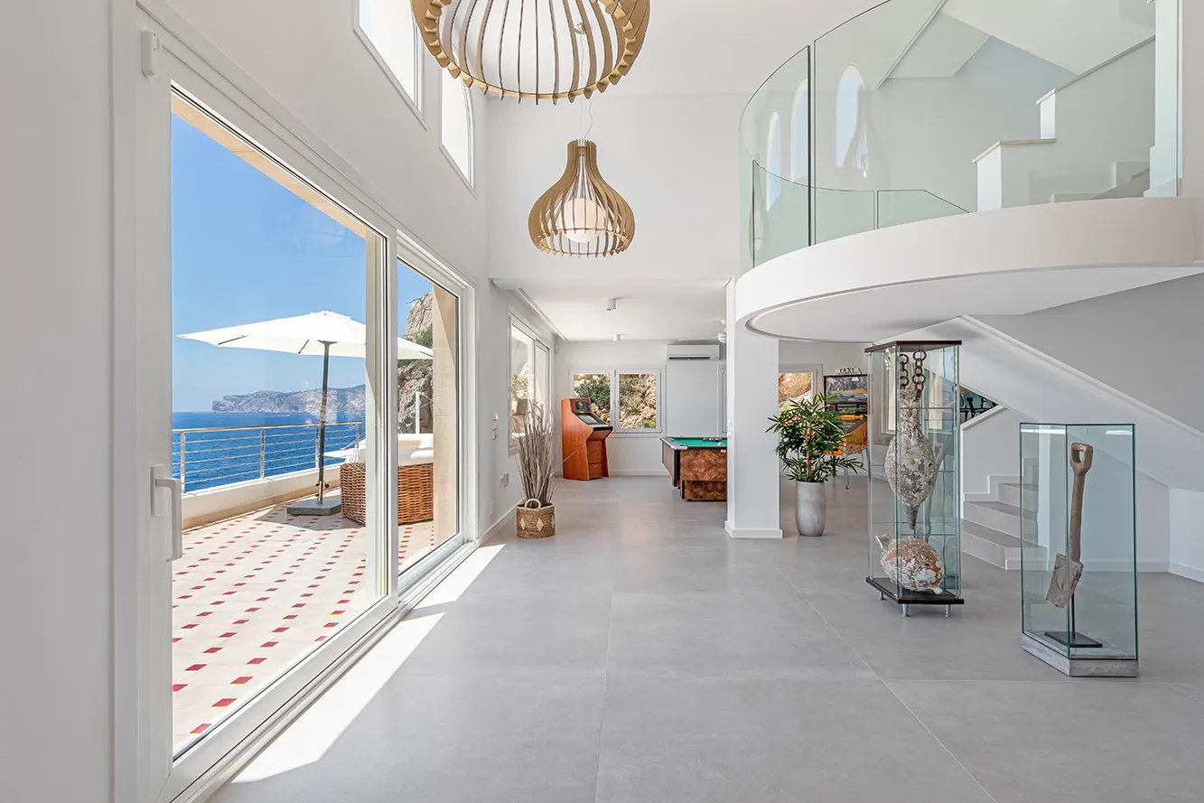 Spectacularly located seafront villa-13