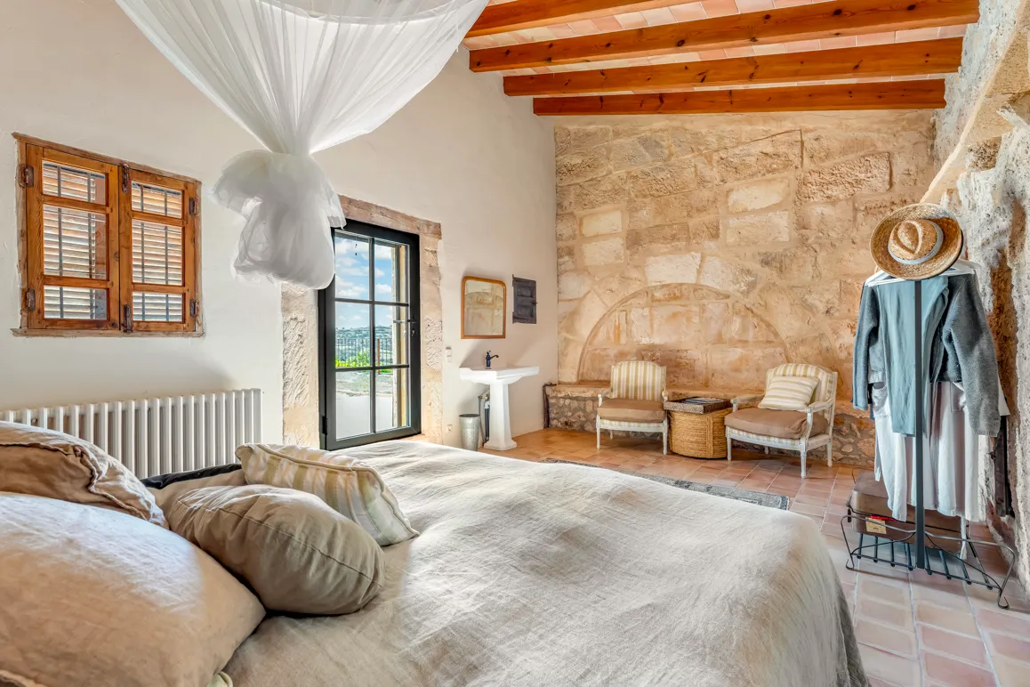 Historic natural stone finca, renovated with great attention to detail and offering breathtaking landscape views-10
