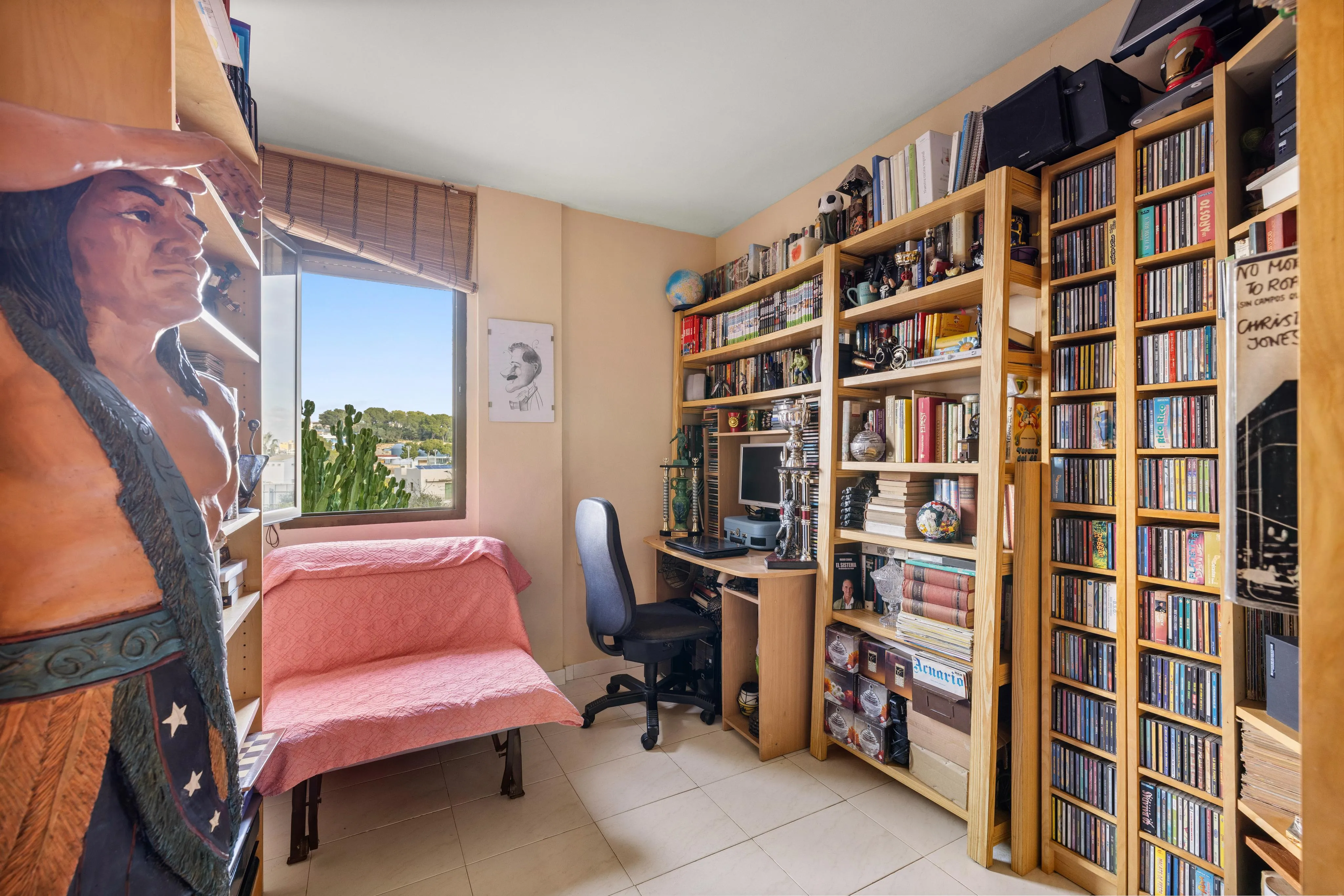 Elegante flat met veel potentieel in Sa Teulera-3