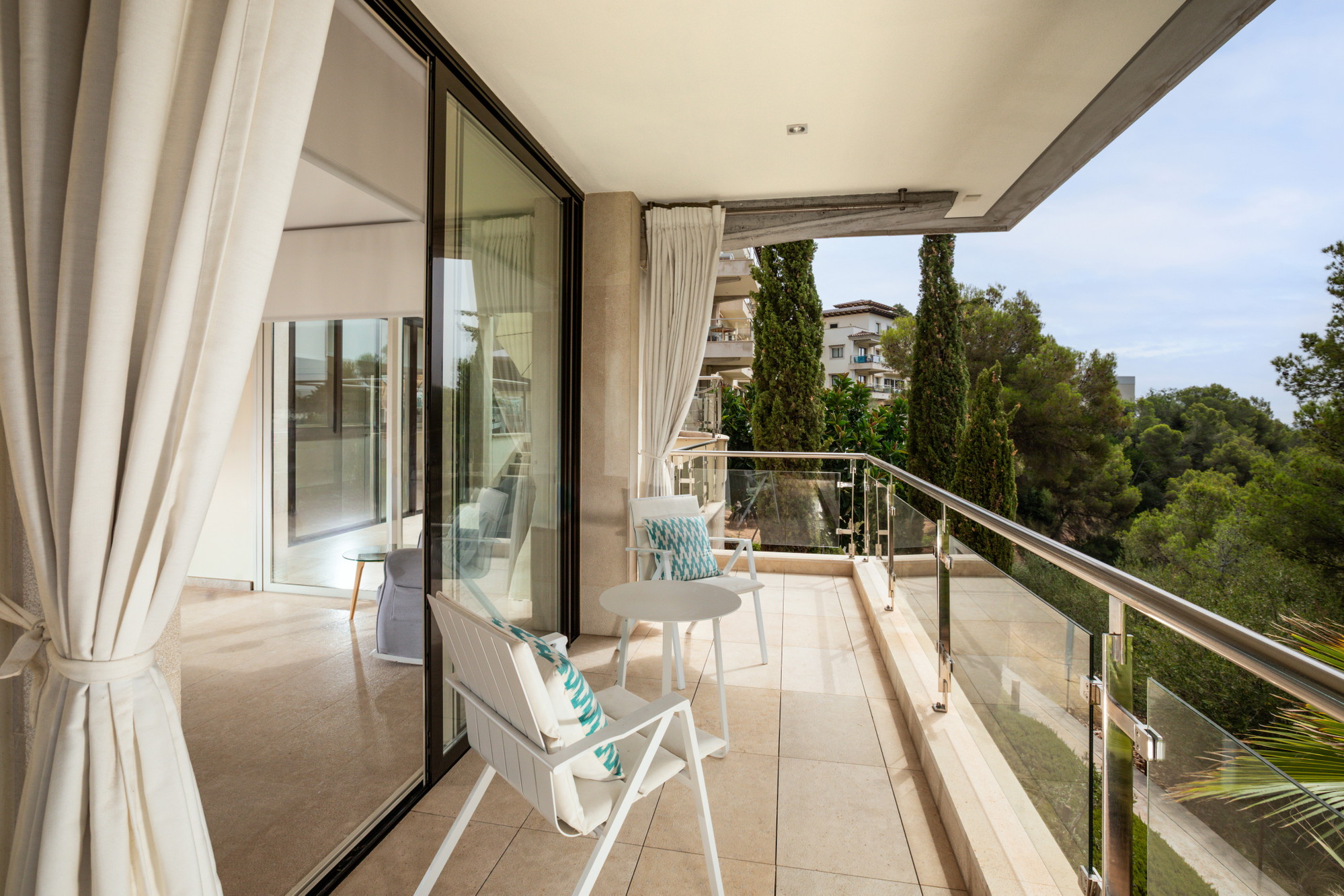 Light-Flooded, modern Apartment in an Exclusive Community in Cas Català-17
