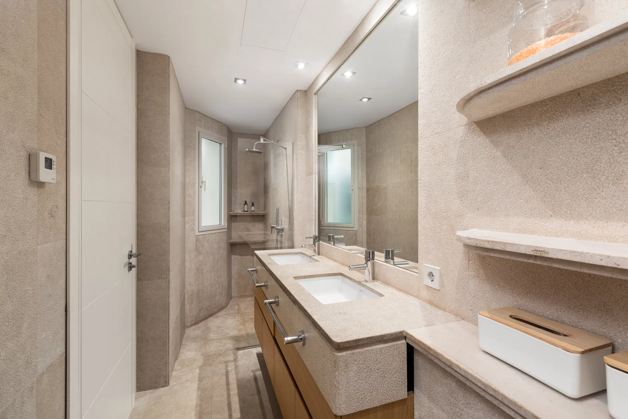 Light-Flooded, modern Apartment in an Exclusive Community in Cas Català-15