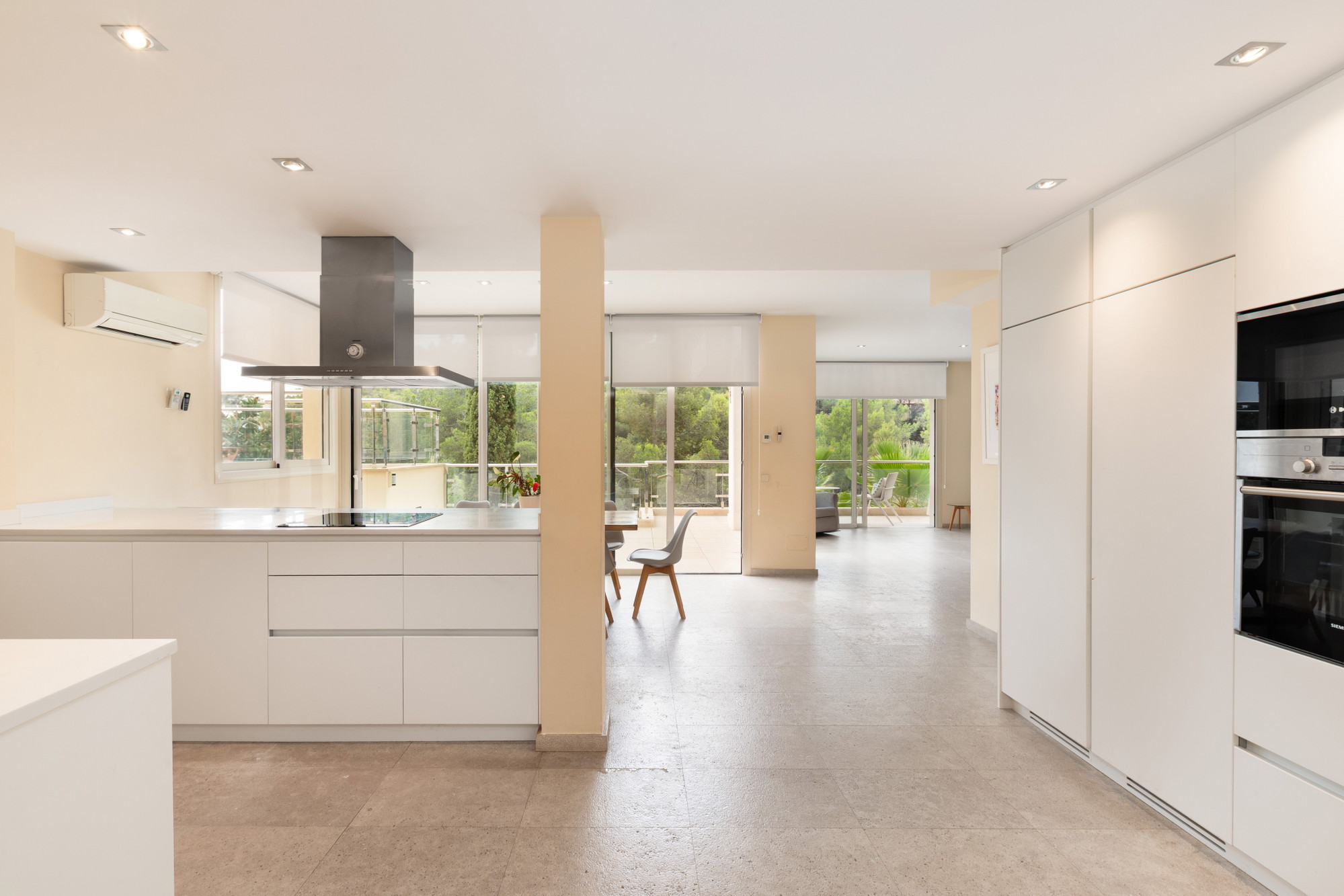 Light-Flooded, modern Apartment in an Exclusive Community in Cas Català-4