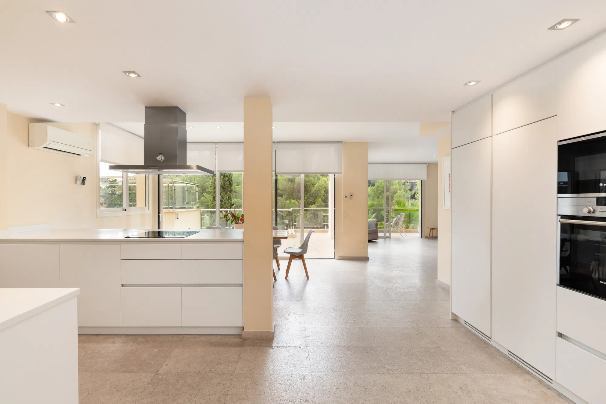 Light-Flooded, modern Apartment in an Exclusive Community in Cas Català-4