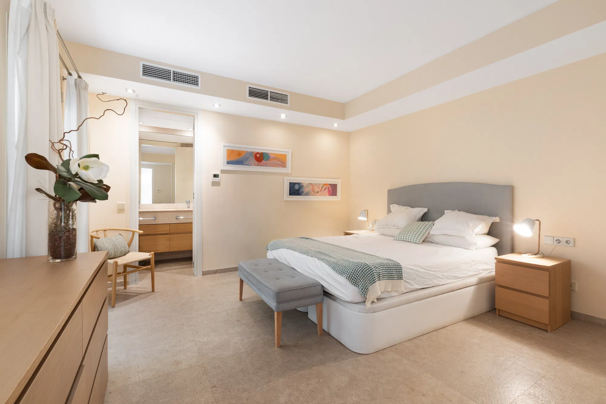 Light-Flooded, modern Apartment in an Exclusive Community in Cas Català-9
