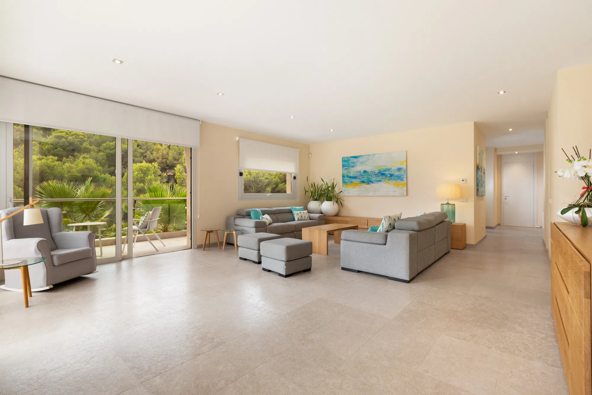 Light-Flooded, modern Apartment in an Exclusive Community in Cas Català-5