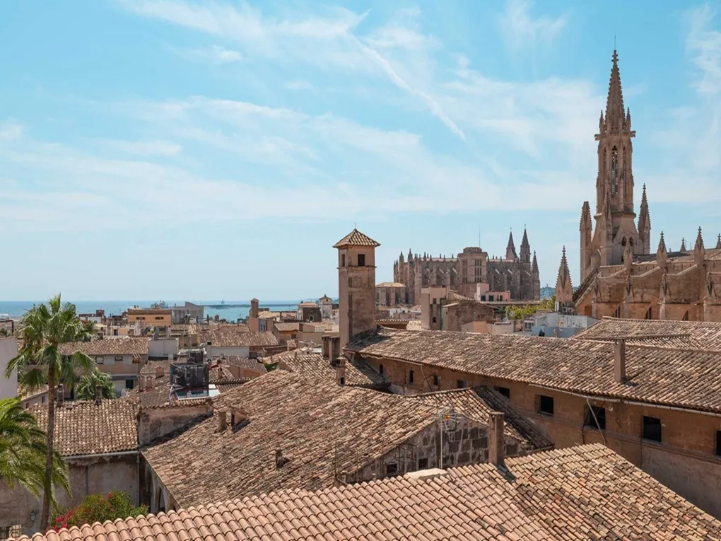 Penthouse i hjertet af Palma med fantastiske terrasser, elevator og garage-14