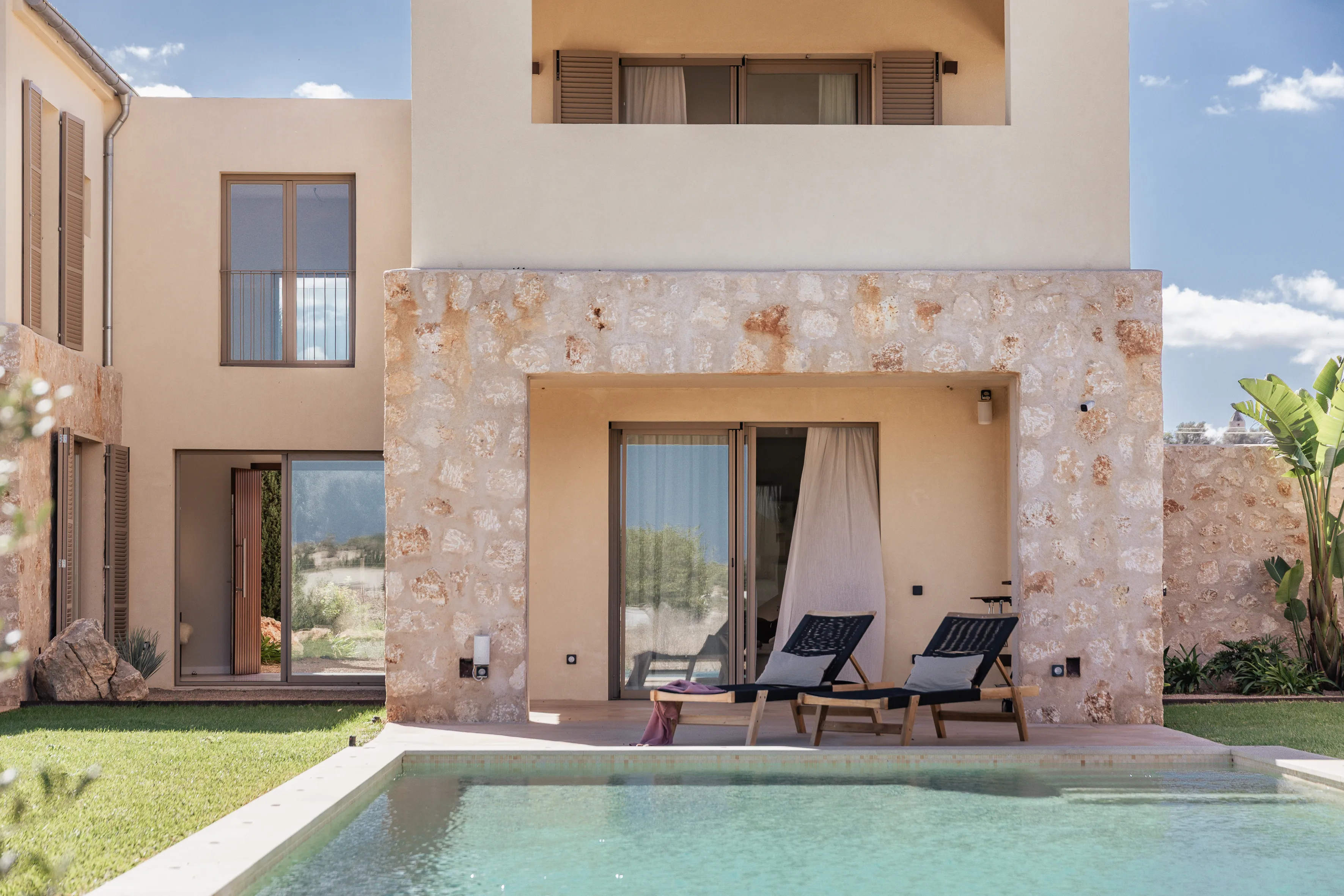 Finca d'Ensueño a Maria de la Salut: Fusió de Vida Mediterrània i Elegància Moderna-11