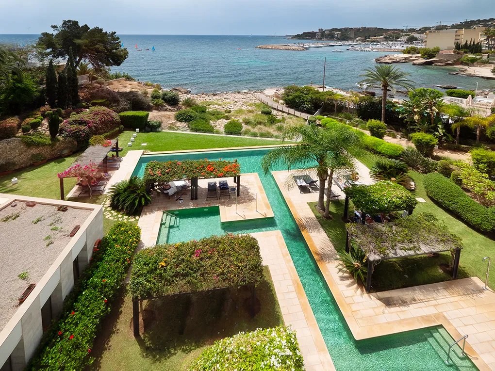 Luxueus appartement met uitzicht op zee-13