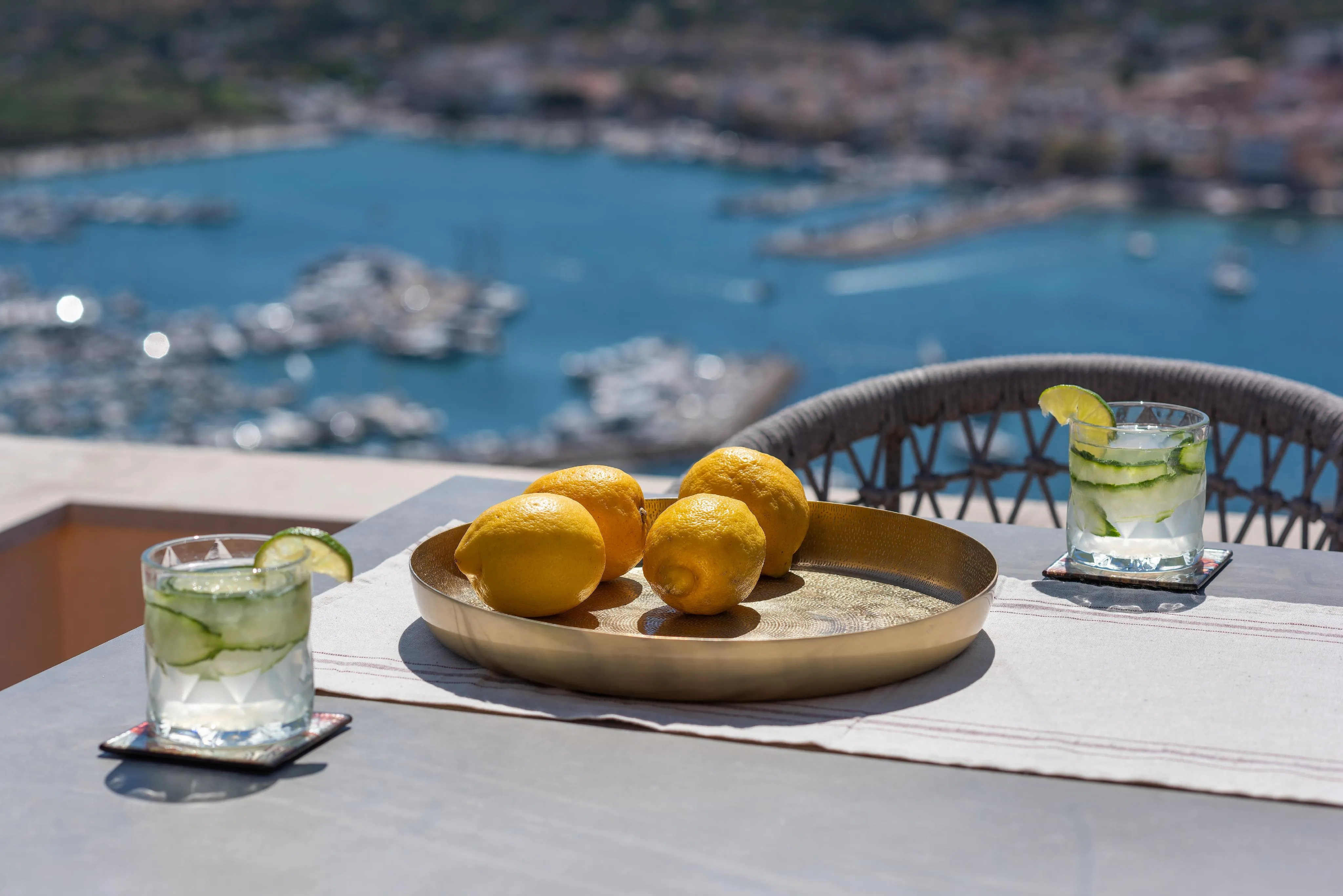 Mediterranean penthouse with harbour views-30