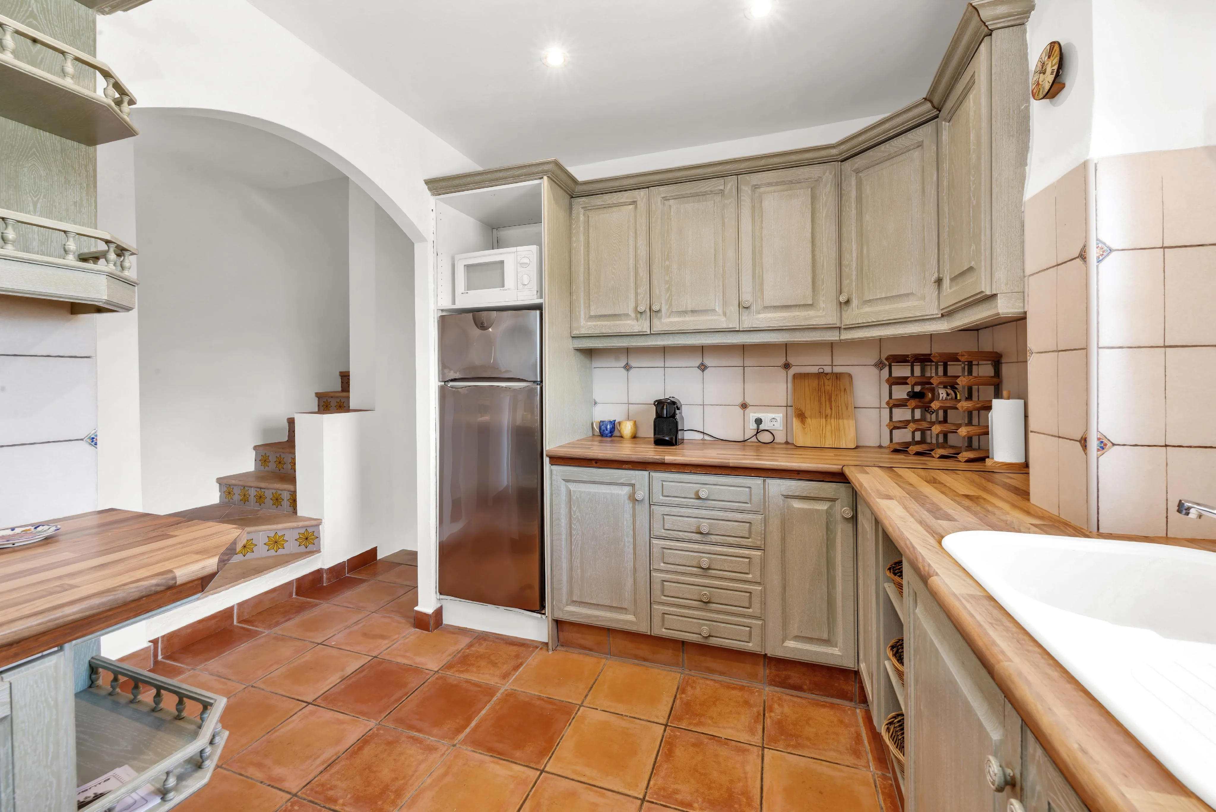 Śródziemnomorski penthouse z widokiem na port-22