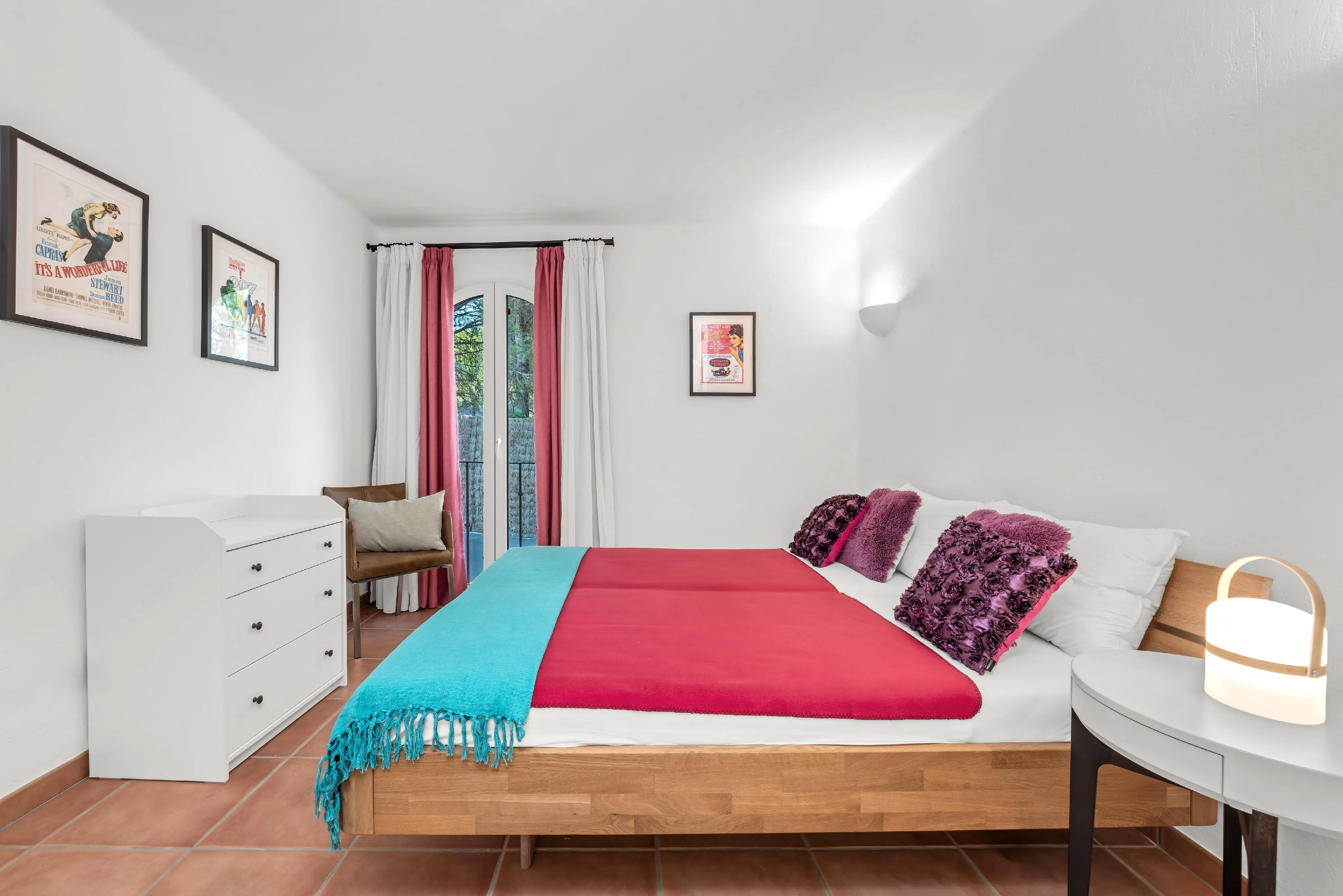 Mediterranean Villa with Guest House-16