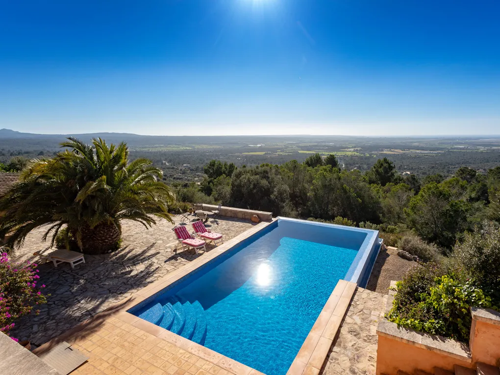 Mediterrane Villa mit Panoramablick nahe Palma-1