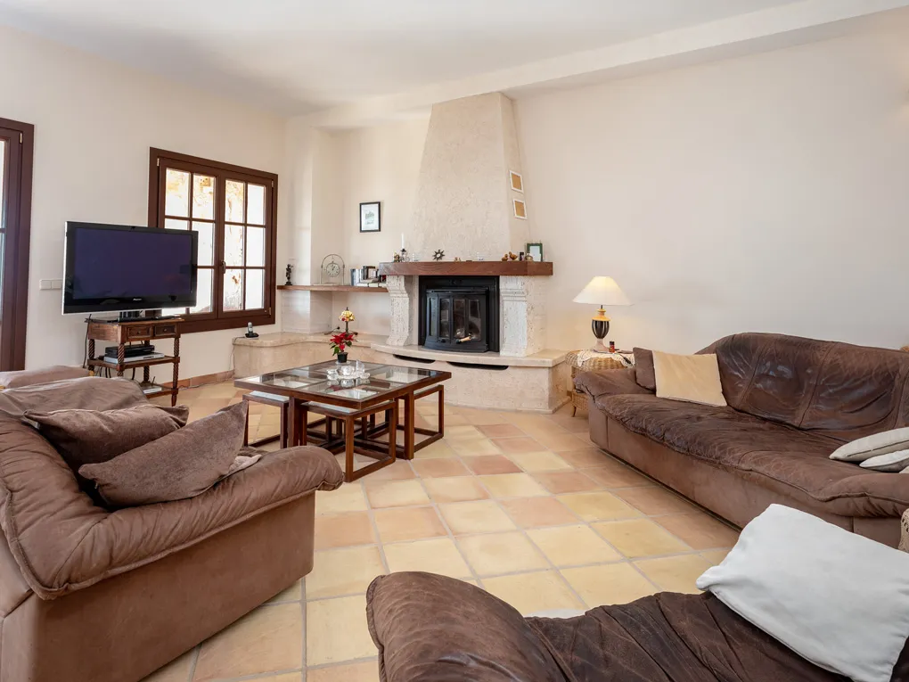 Mediterrane Villa mit Panoramablick nahe Palma-6