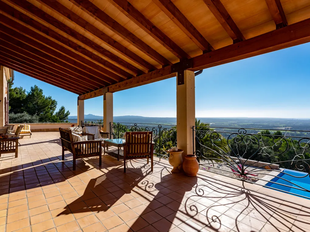 Mediterrane Villa mit Panoramablick nahe Palma-16