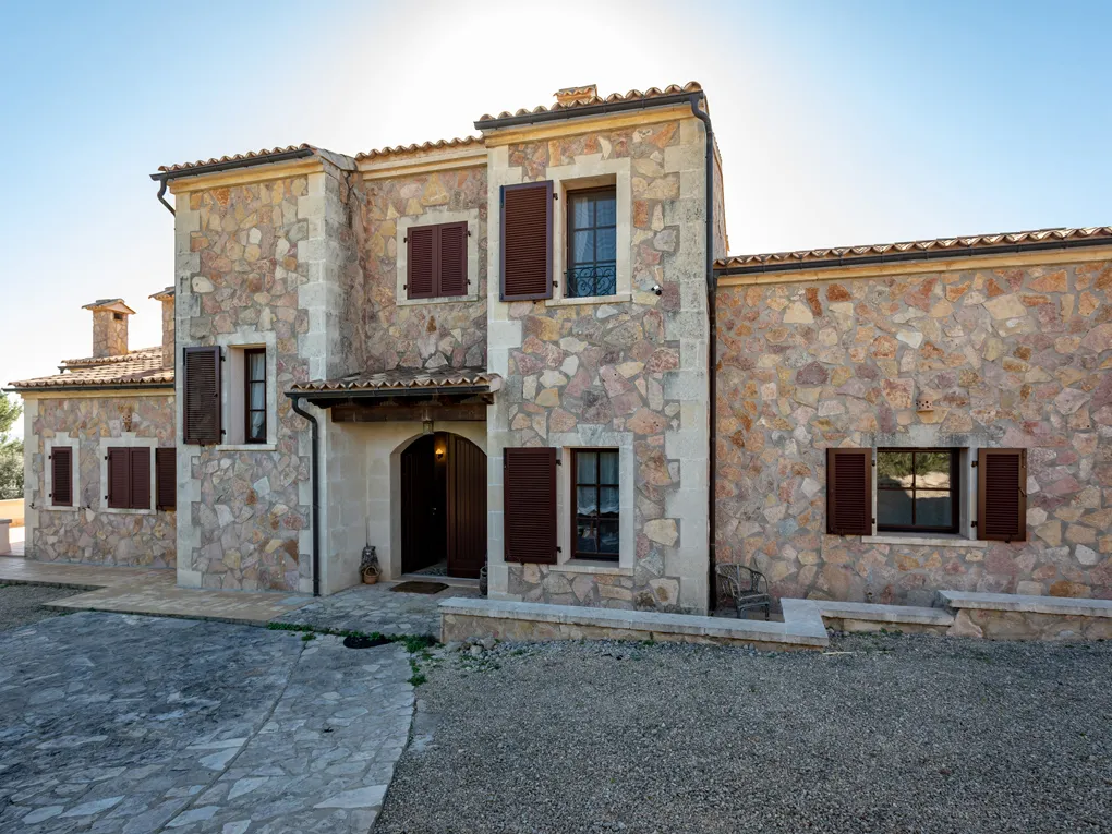 Mediterrane Villa mit Panoramablick nahe Palma-21