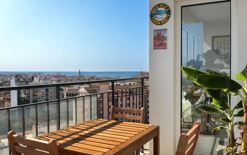 Lichtdurchflutete Wohnung mit 360º Panoramablick in Es Fortí