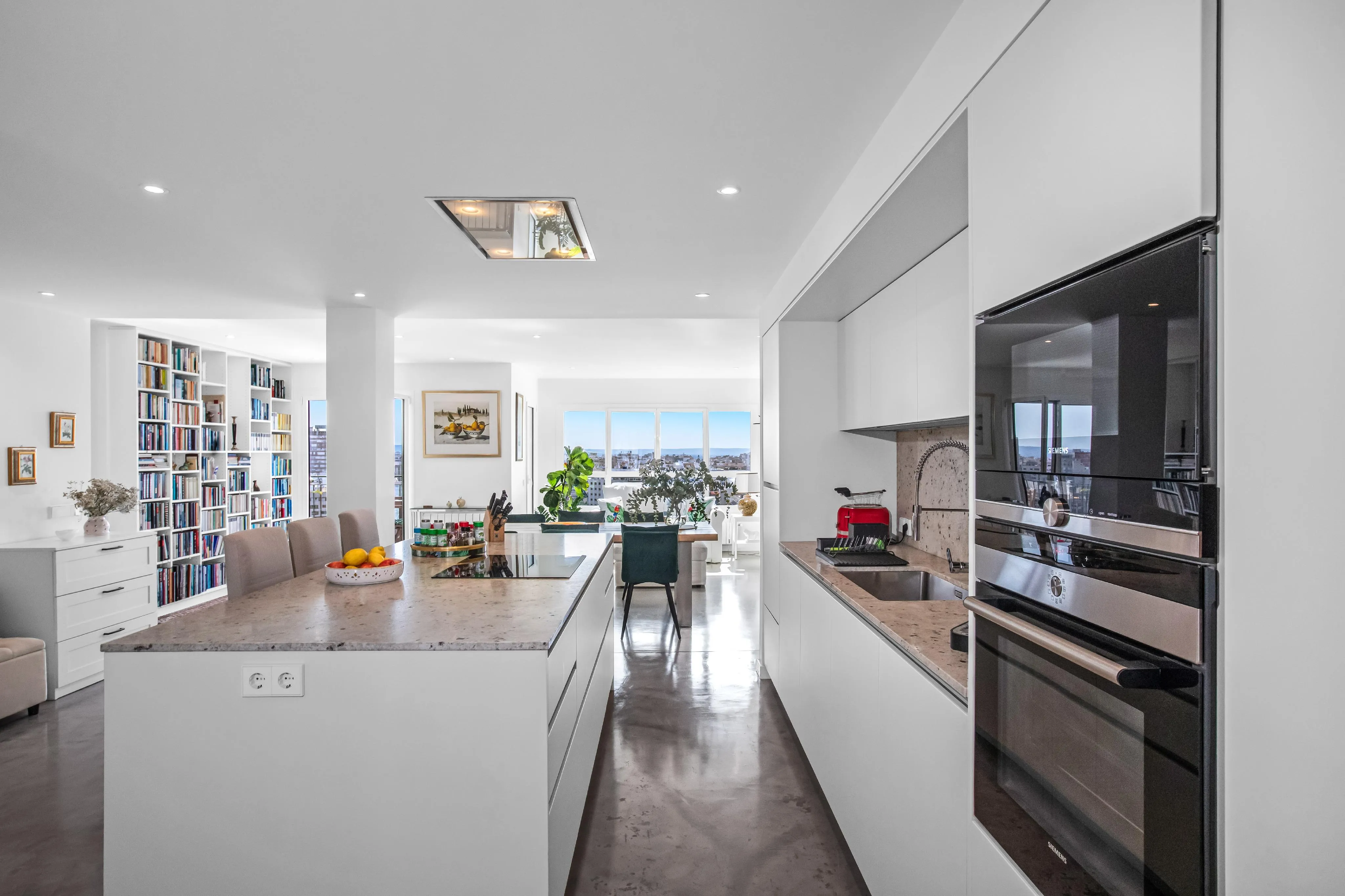 Lichtdurchflutete Wohnung mit 360º Panoramablick in Es Fortí-6