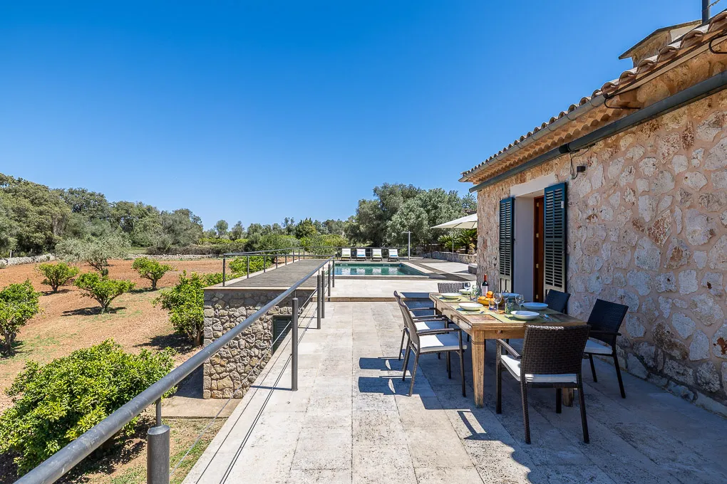 Charming stylish finca in the secluded heart of Mallorca-16