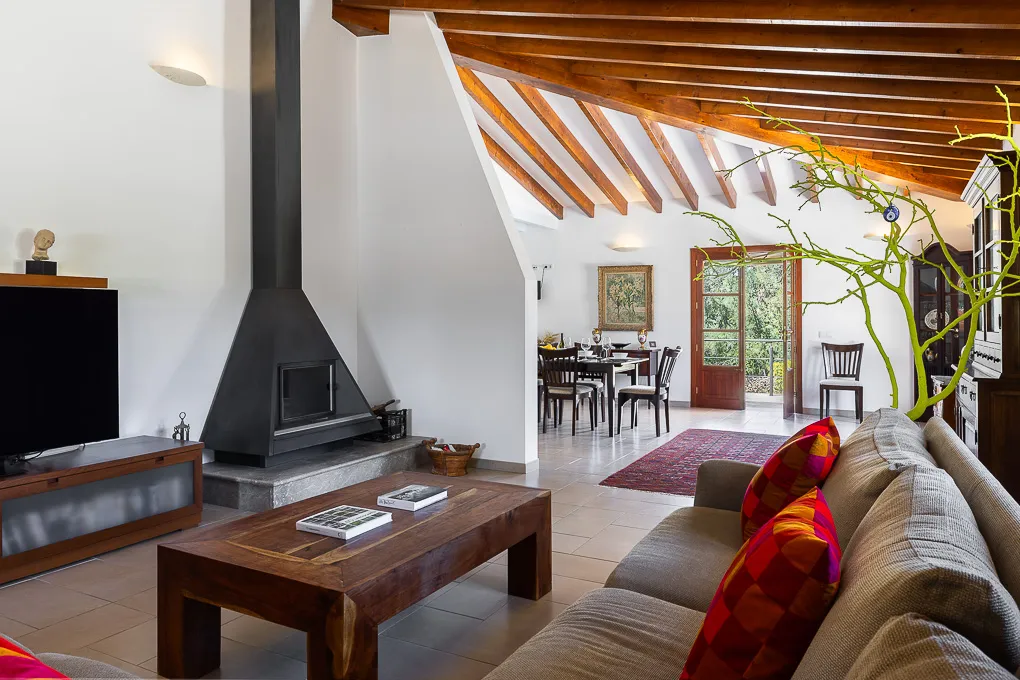 Incantevole ed elegante finca nel cuore remoto di Maiorca-7