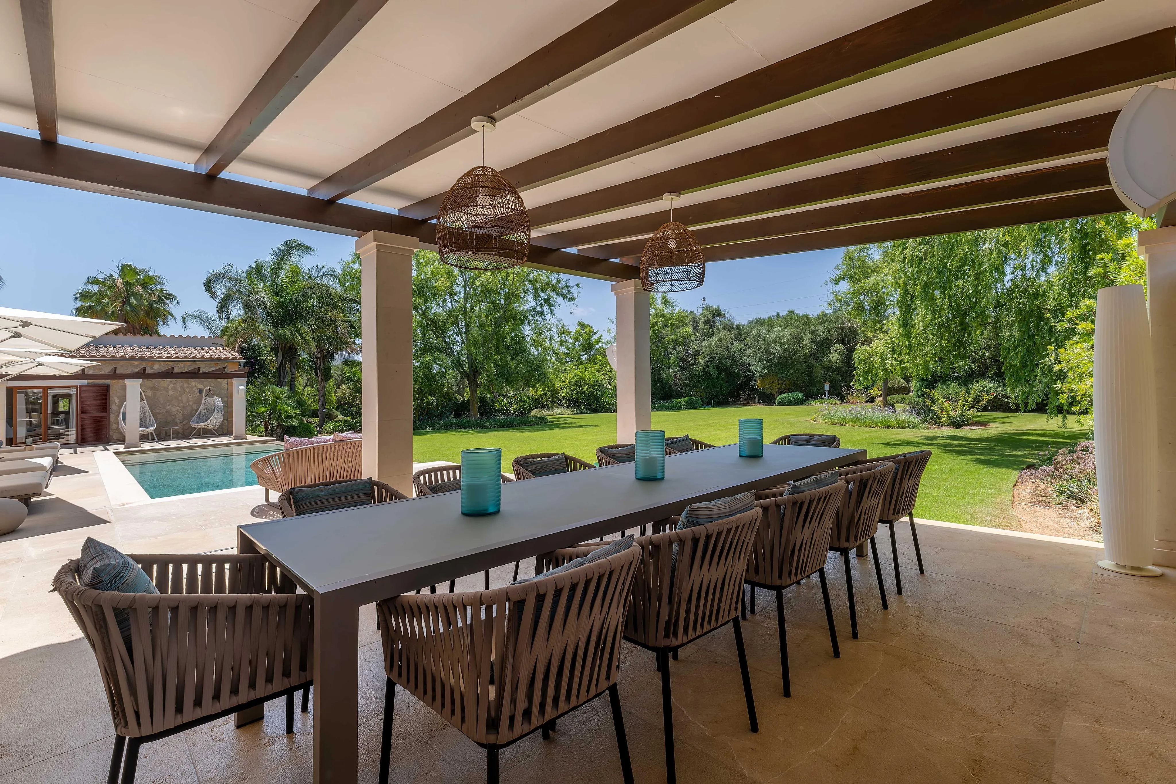 Elegante finca de 6 dormitorios con casa de invitados, piscina y vistas a la montaña en Pollensa-14