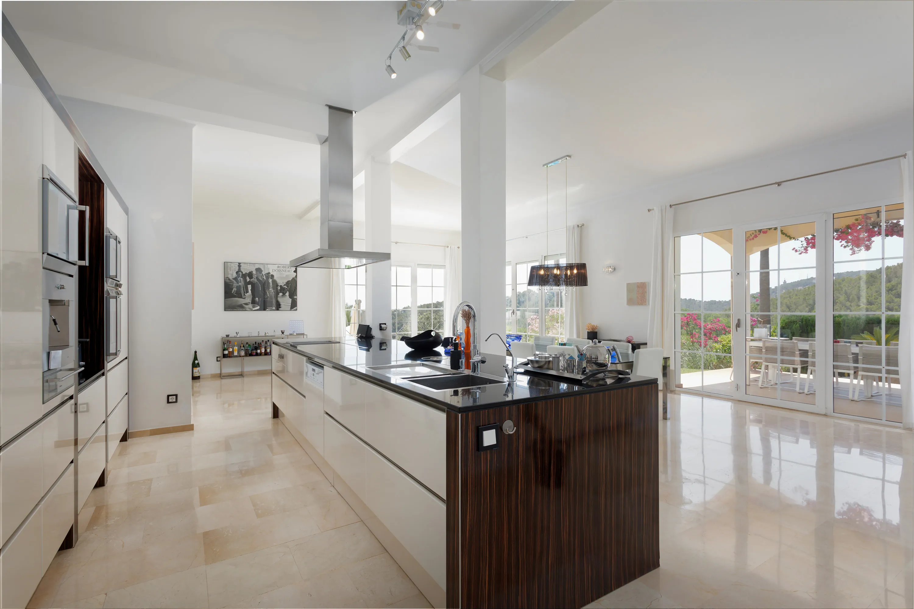 Großzügige Villa mit Ferienvermietungslizenz in exklusiver Lage von Son Vida-7