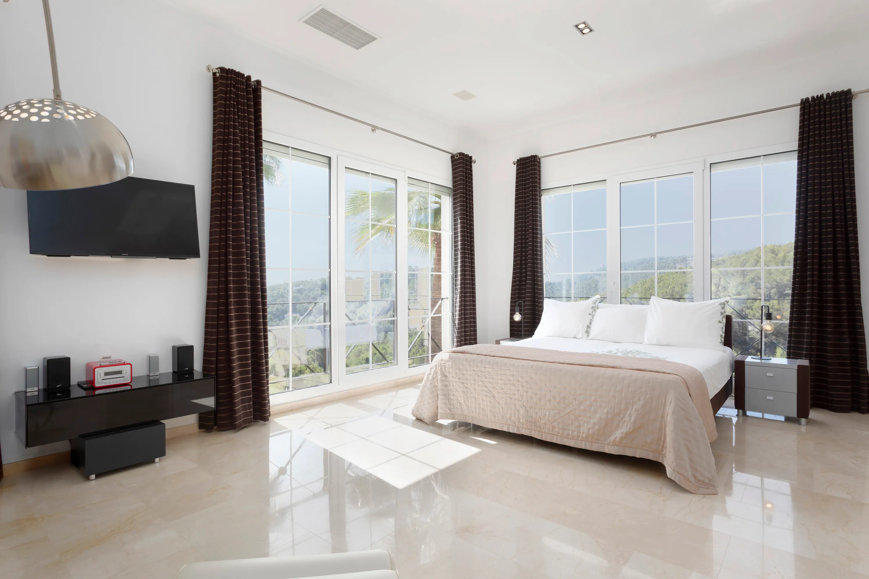 Amplia villa con licencia de alquiler vacacional en ubicación exclusiva de Son Vida-9