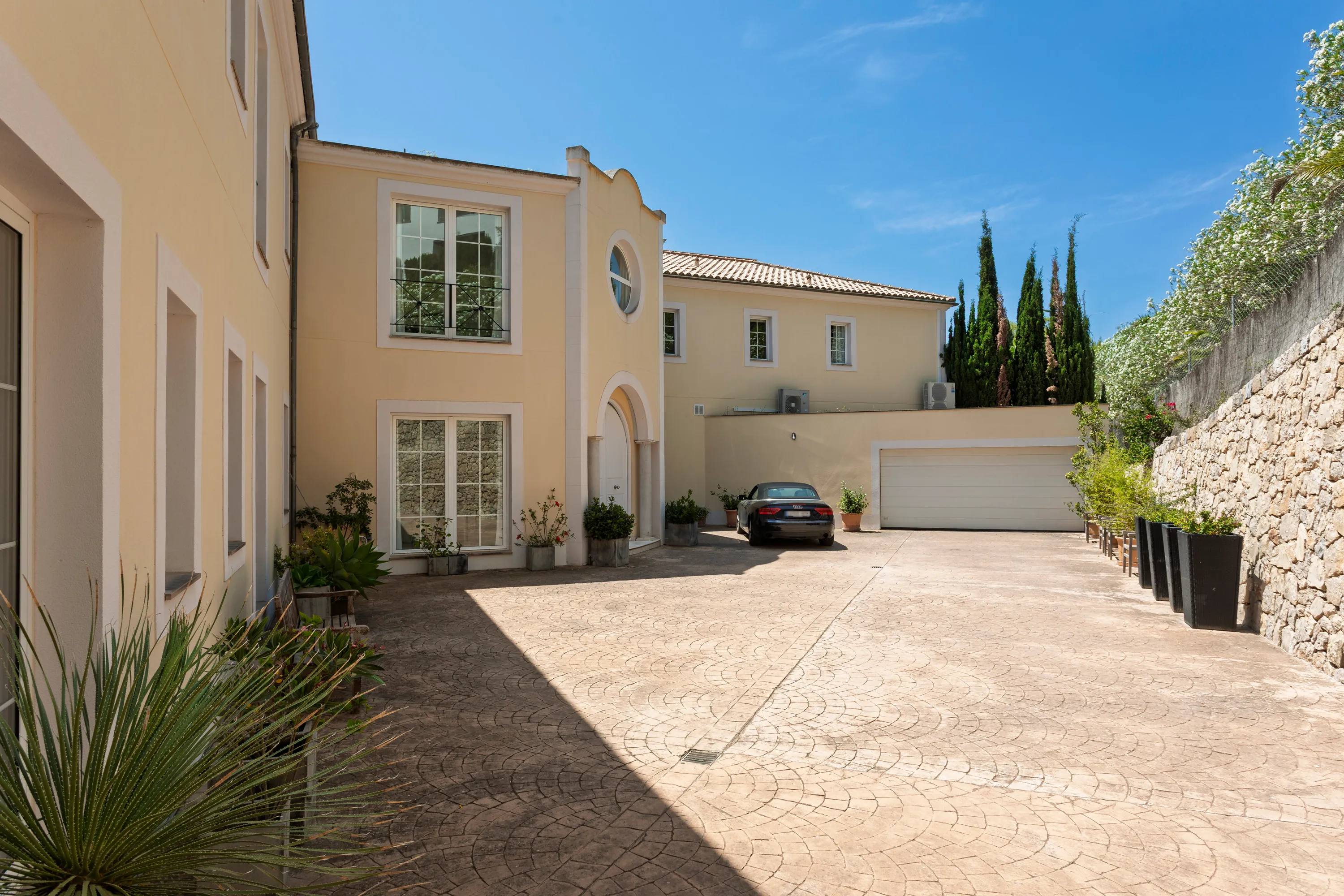 Großzügige Villa mit Ferienvermietungslizenz in exklusiver Lage von Son Vida-25