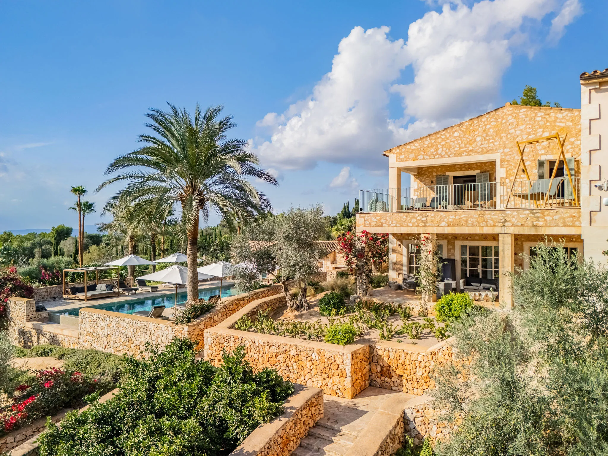 Уникальный оазис в финке в окружении средиземноморской природы-3