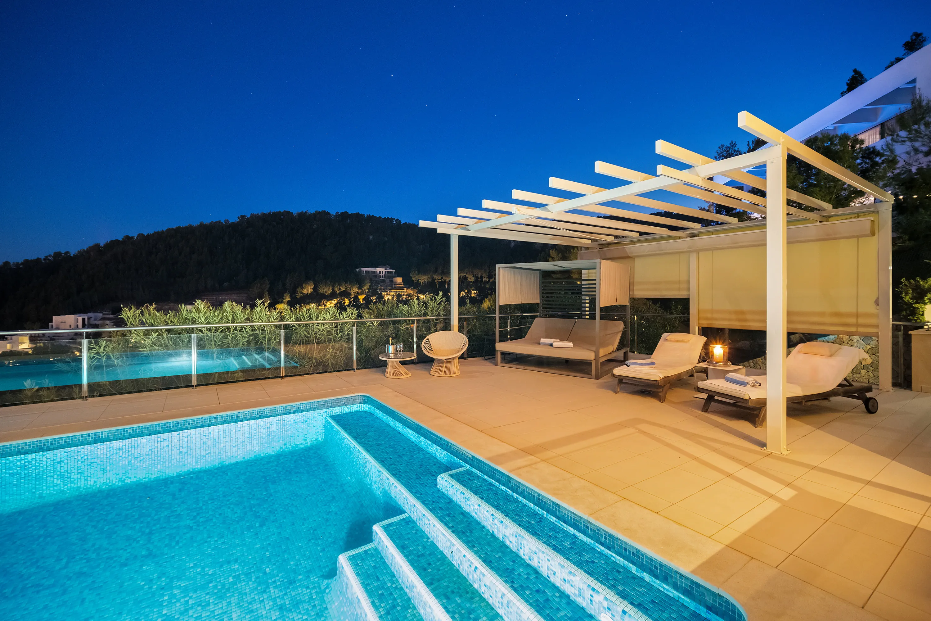 Villa with Spectacular Sea Views in Son Vida – With Renovation Project-17