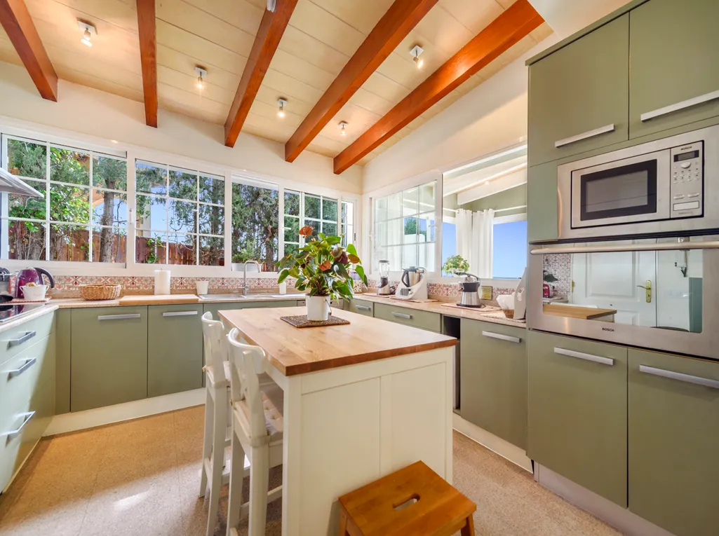 Charming villa with views in Sa Font Seca-9