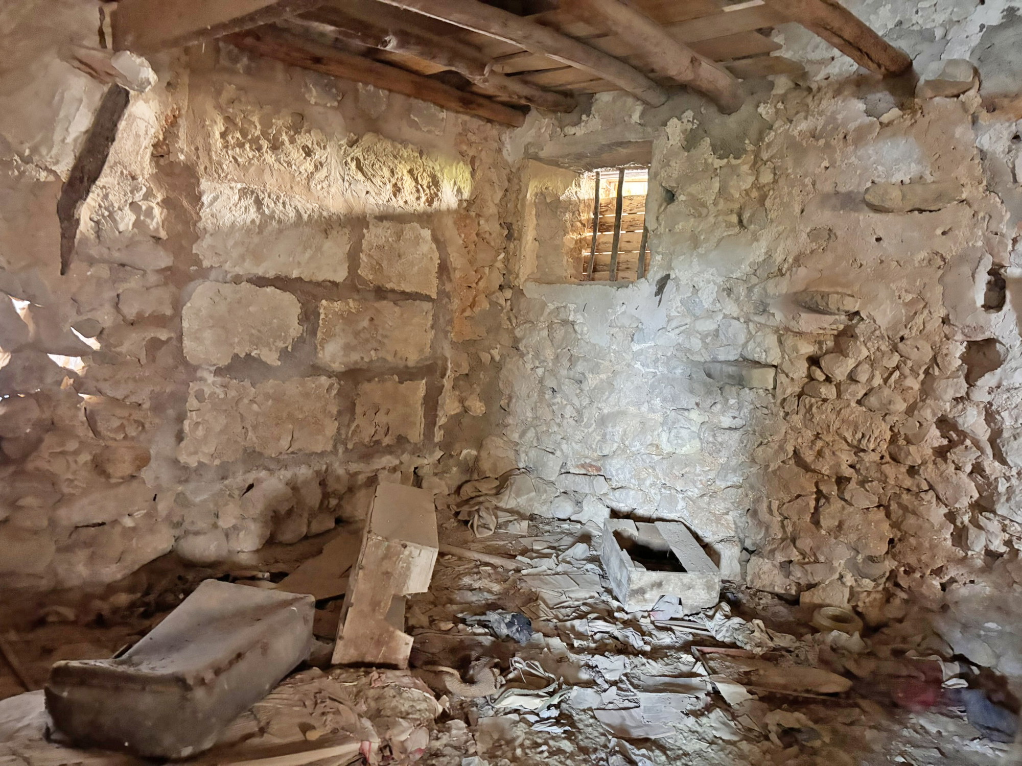 Townhouse to reform with views stretching to Alcúdia-7