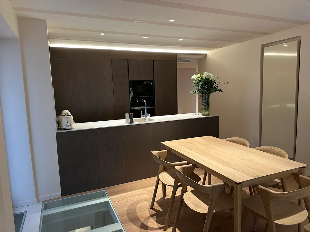 Appartement moderne en duplex au rez-de-chaussée dans une maison de maître rénovée-7