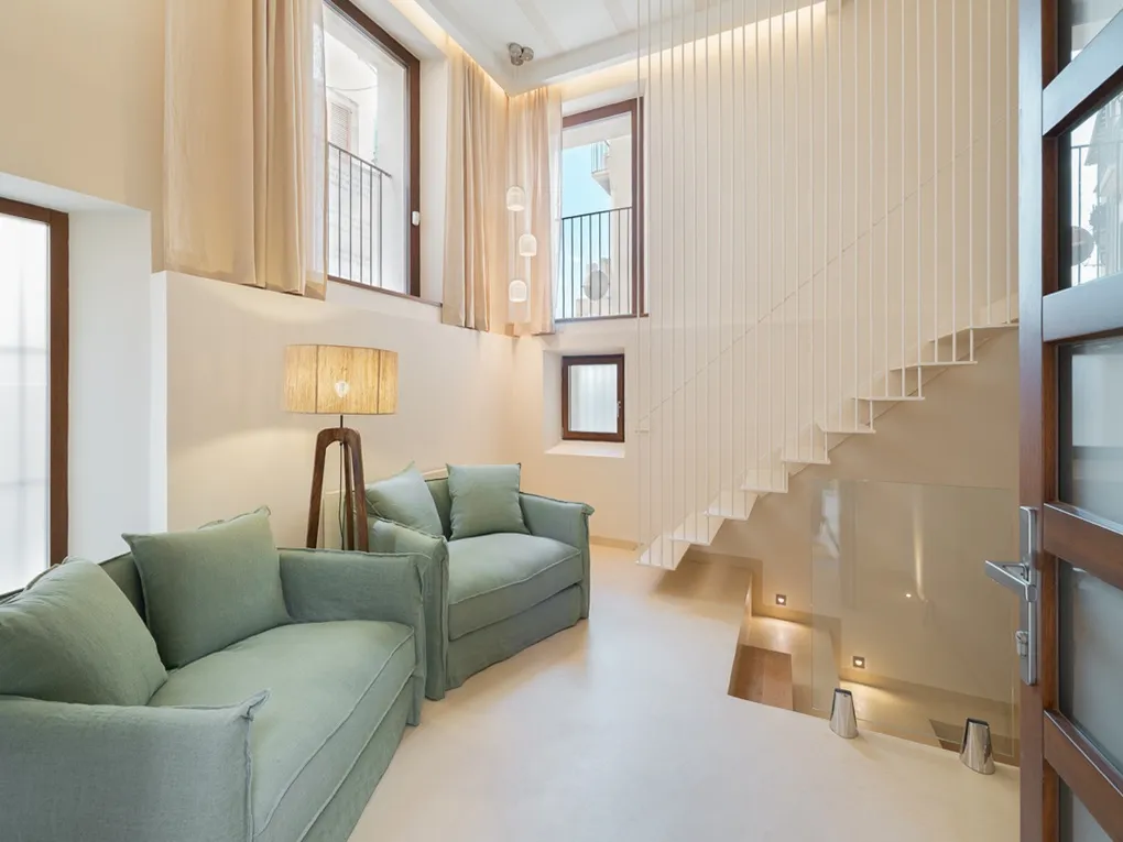 Moderne duplex i stueetagen i en renoveret herregård-5