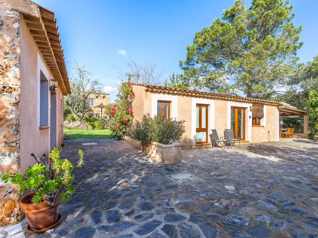 Encantadora finca del segle XVI amb dues cases de convidats-15