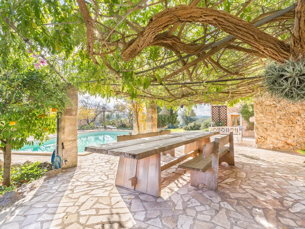 Uroczy wiejski dom z XVI wieku z dwoma pensjonatami-2