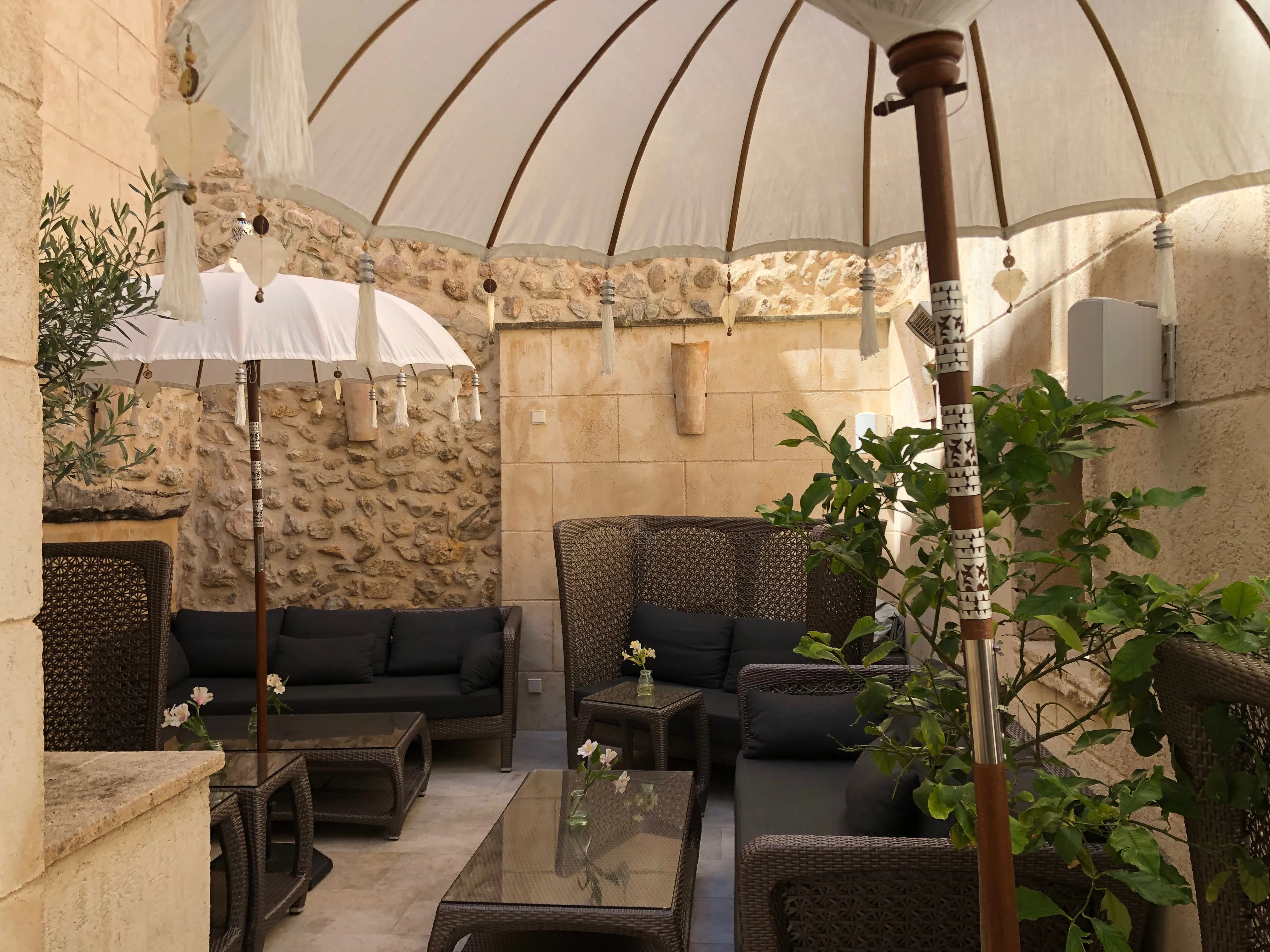 Indrukwekkend herenhuis in het hart van Pollensa - luxe wonen & investeringspotentieel!-10