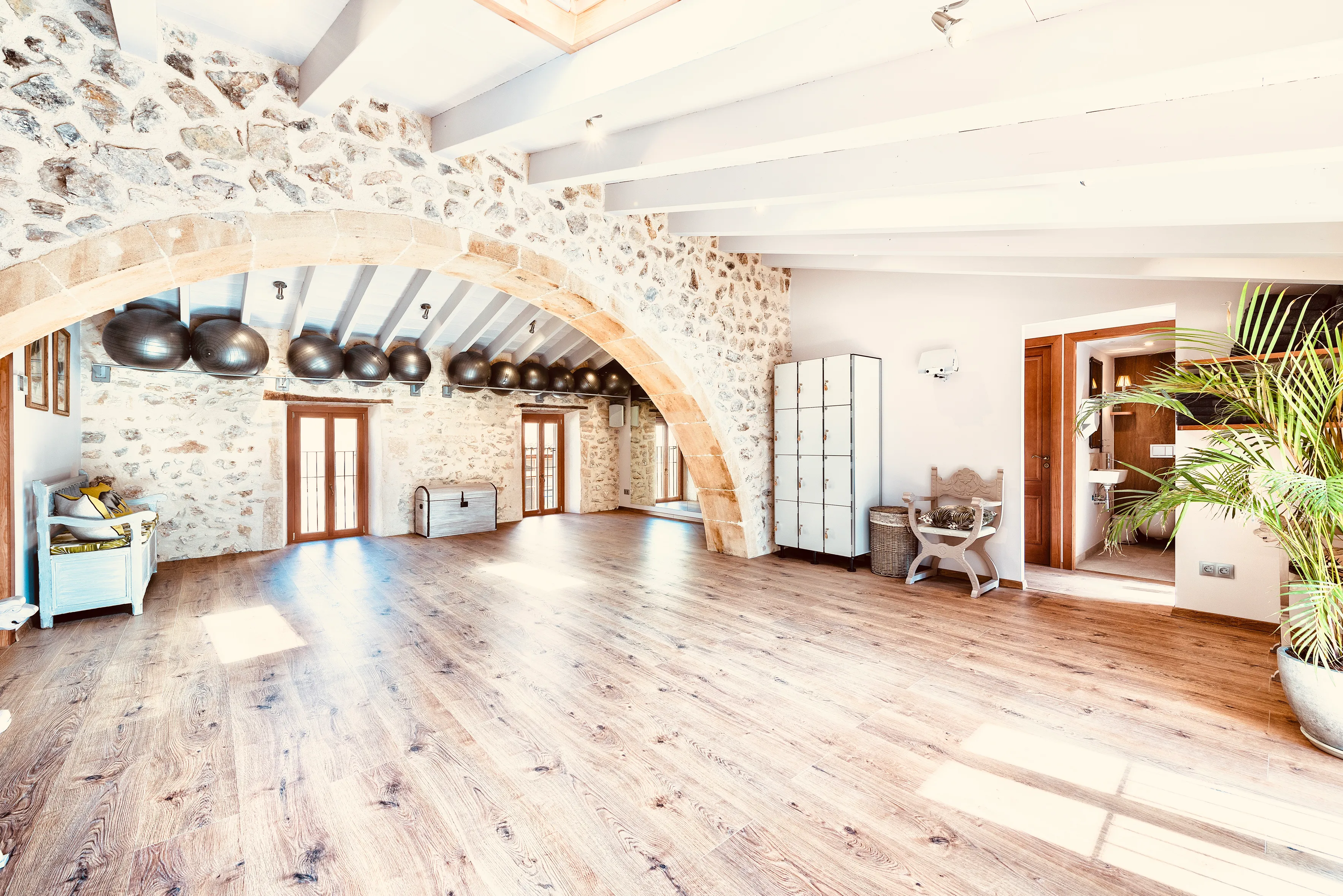 Impresionante casa adosada en el corazón de Pollensa – ¡Vivienda de lujo y oportunidad de inversión!-14