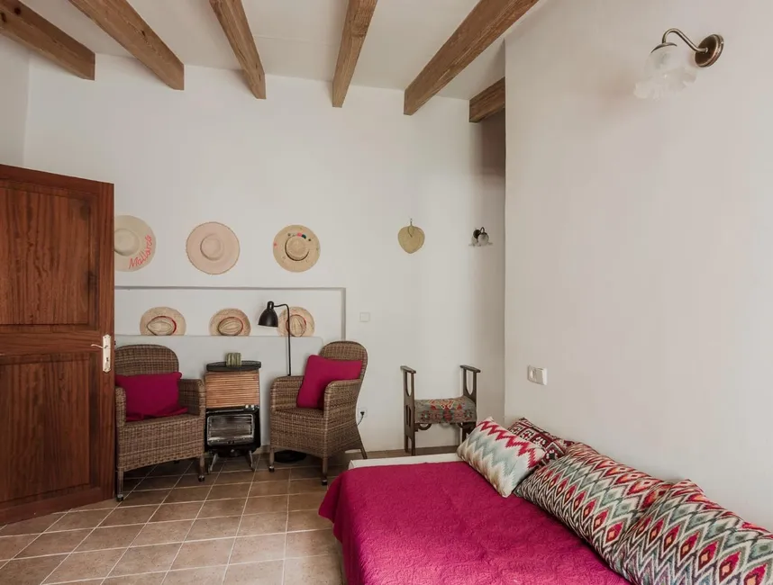 Charmerende traditionelt byhus med bjergudsigt i hjertet af Deia - Feriebolig ETV/11924-13