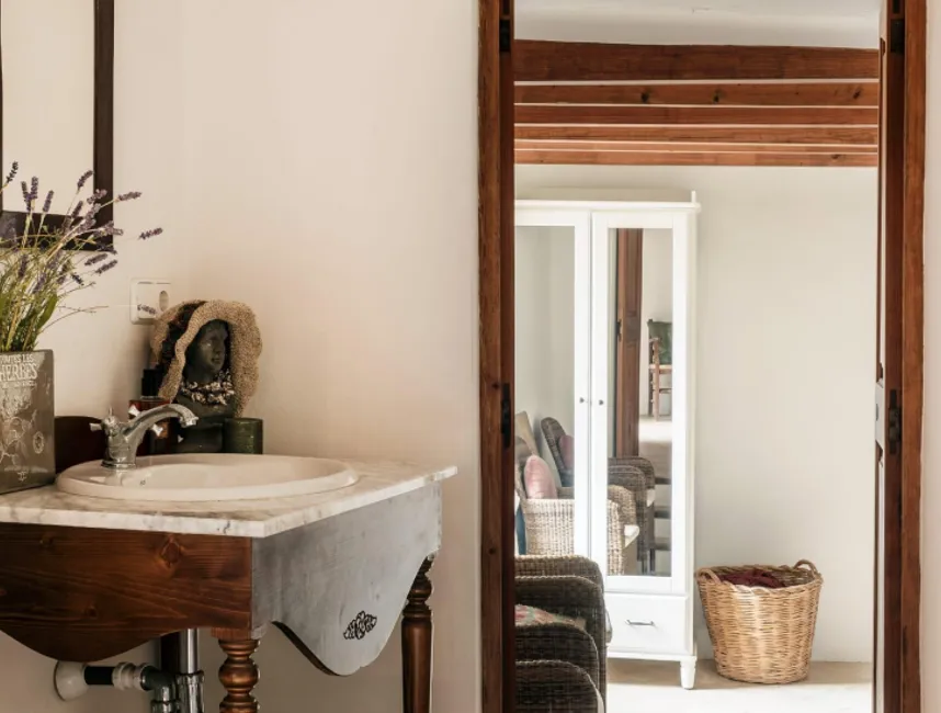 Charmerende traditionelt byhus med bjergudsigt i hjertet af Deia - Feriebolig ETV/11924-12